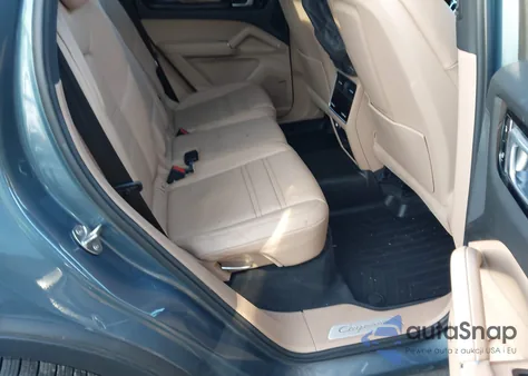 2019 Porsche Cayenne из США, поврежденный, VIN WP1AA2AY1KDA06563